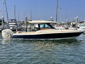 2021 Chris-Craft Calypso 35