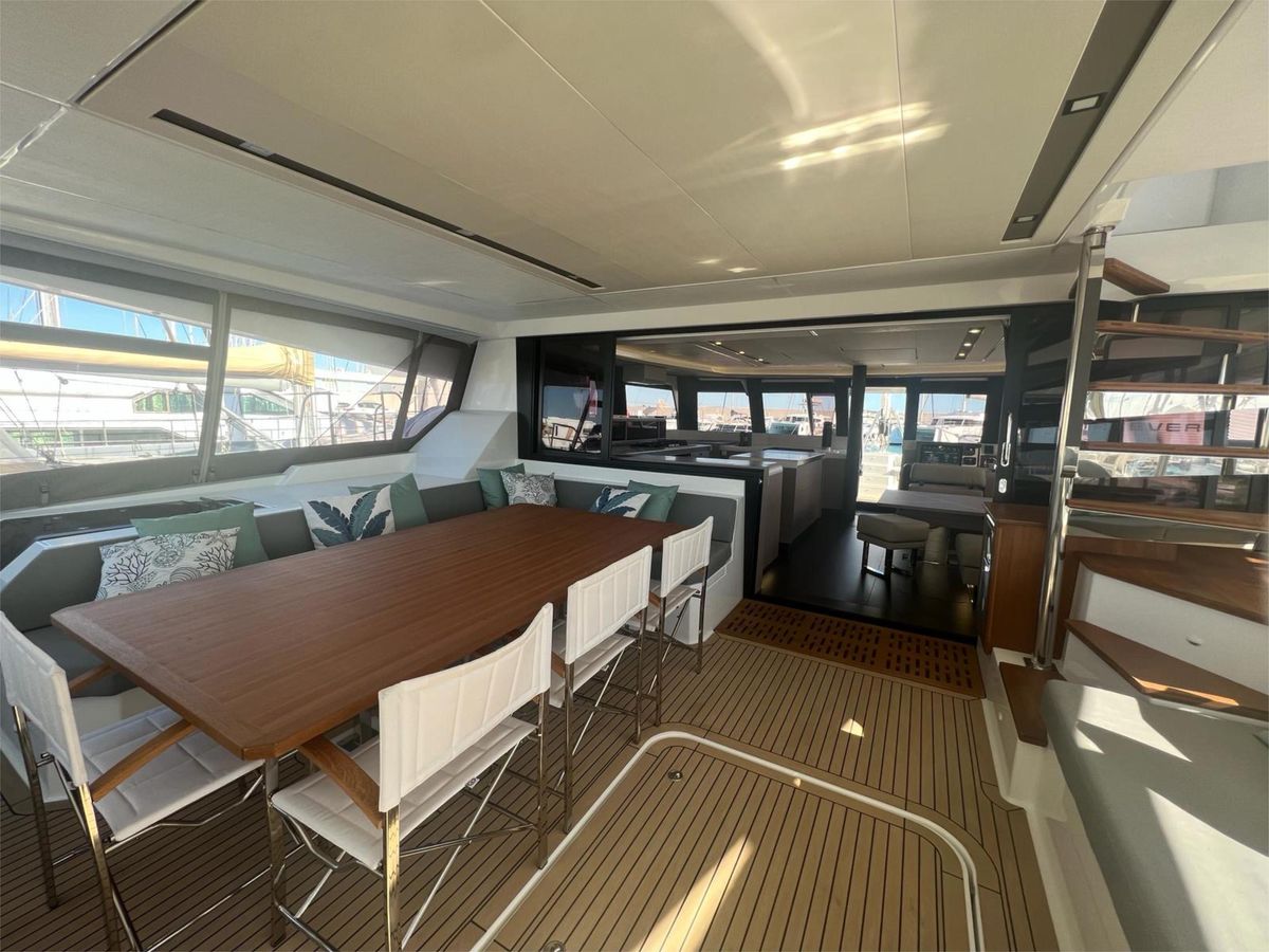 2022 Fountaine Pajot 61 