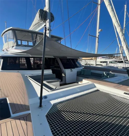 Tbd Yacht Photos Pics 2022 Fountaine Pajot Samana 59 catamaran with spacious deck and modern design.