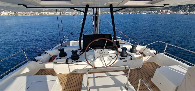 Tbd Yacht Photos Pics 2022 Fountaine Pajot Samana 59 yacht helm with ocean view and modern navigation equipment.
