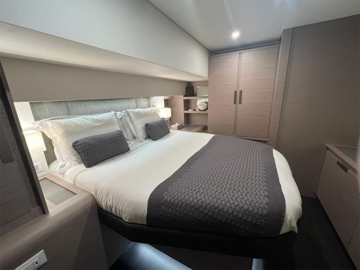 2022 Fountaine Pajot 61 