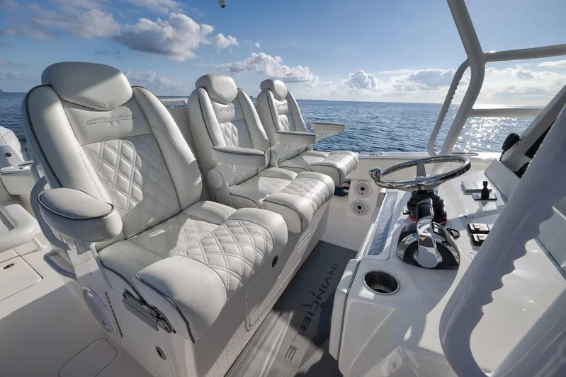  Yacht Photos Pics Luxurious seating on 2022 Invincible 39 Open Fisherman boat with ocean view.