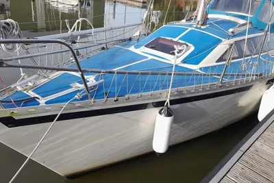 1983 Kyrie Feeling 720