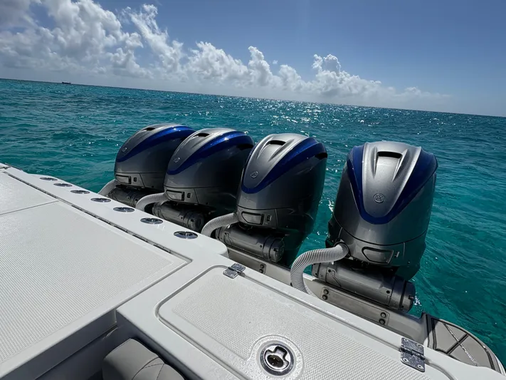 Eg Vodka Yacht Photos Pics 