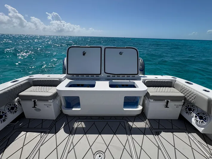 Eg Vodka Yacht Photos Pics 