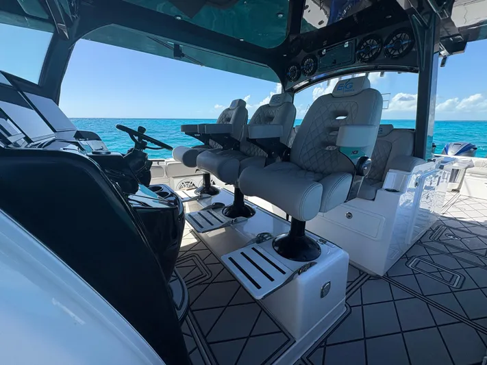 Eg Vodka Yacht Photos Pics 