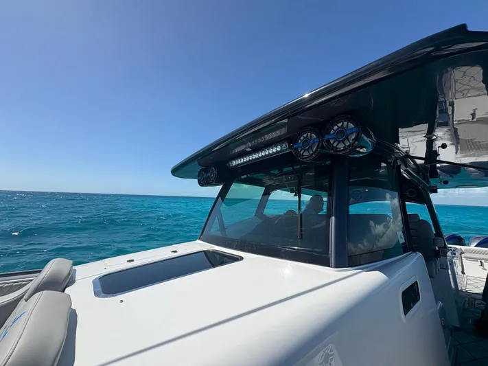 Eg Vodka Yacht Photos Pics 