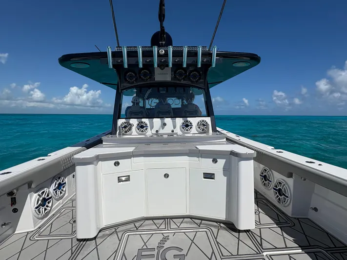 Eg Vodka Yacht Photos Pics 