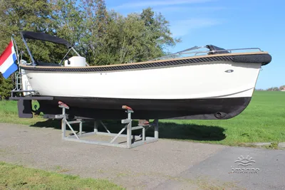 2023 Pieterman 820