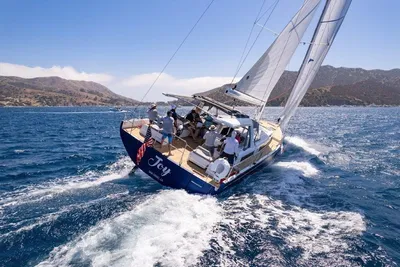 Beneteau Oceanis Yacht 60