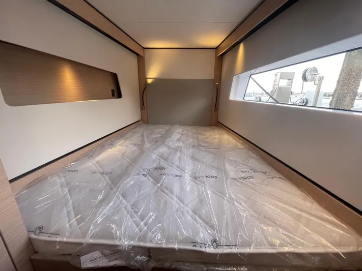  Yacht Photos Pics Nautitech 44 Open de 2024