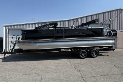 Bentley Pontoons Legacy 243 Navigator