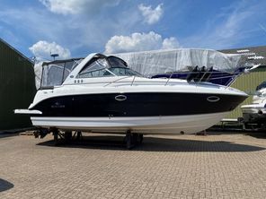 2009 Rinker 300 Express Cruiser