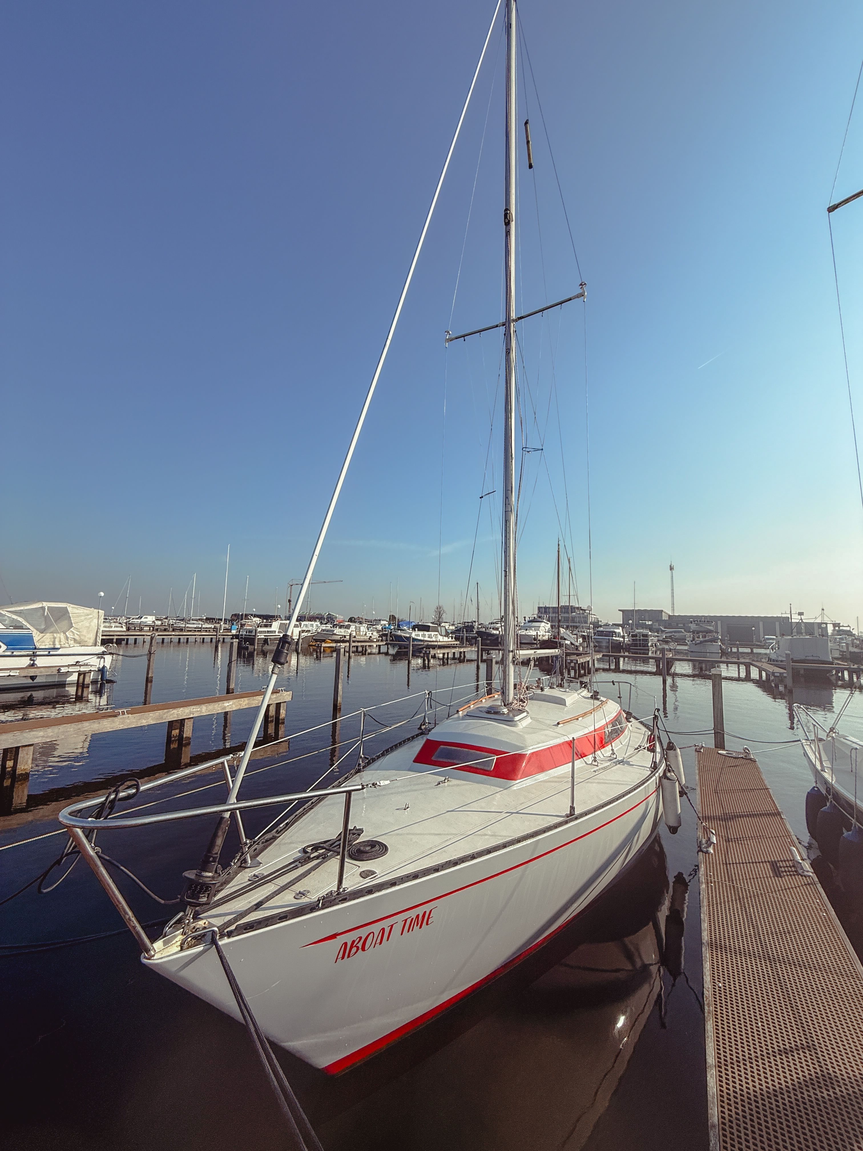 1976 Standfast Looper 27