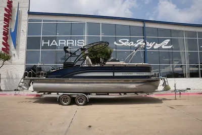 Harris 230 Solstice
