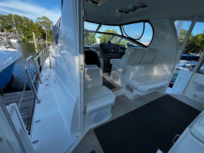 Gusto Yacht Photos Pics 