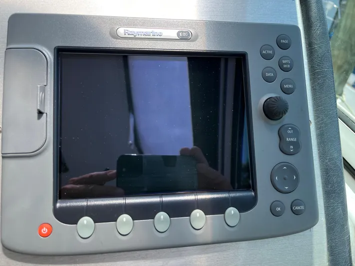 Gusto Yacht Photos Pics 