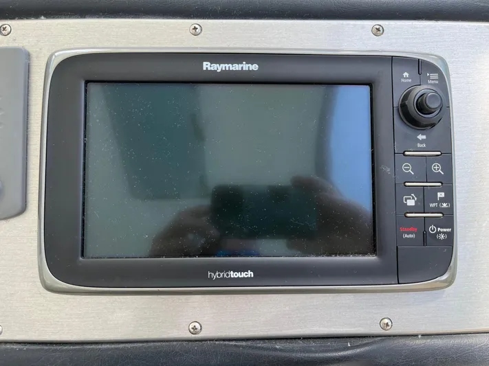 Gusto Yacht Photos Pics 