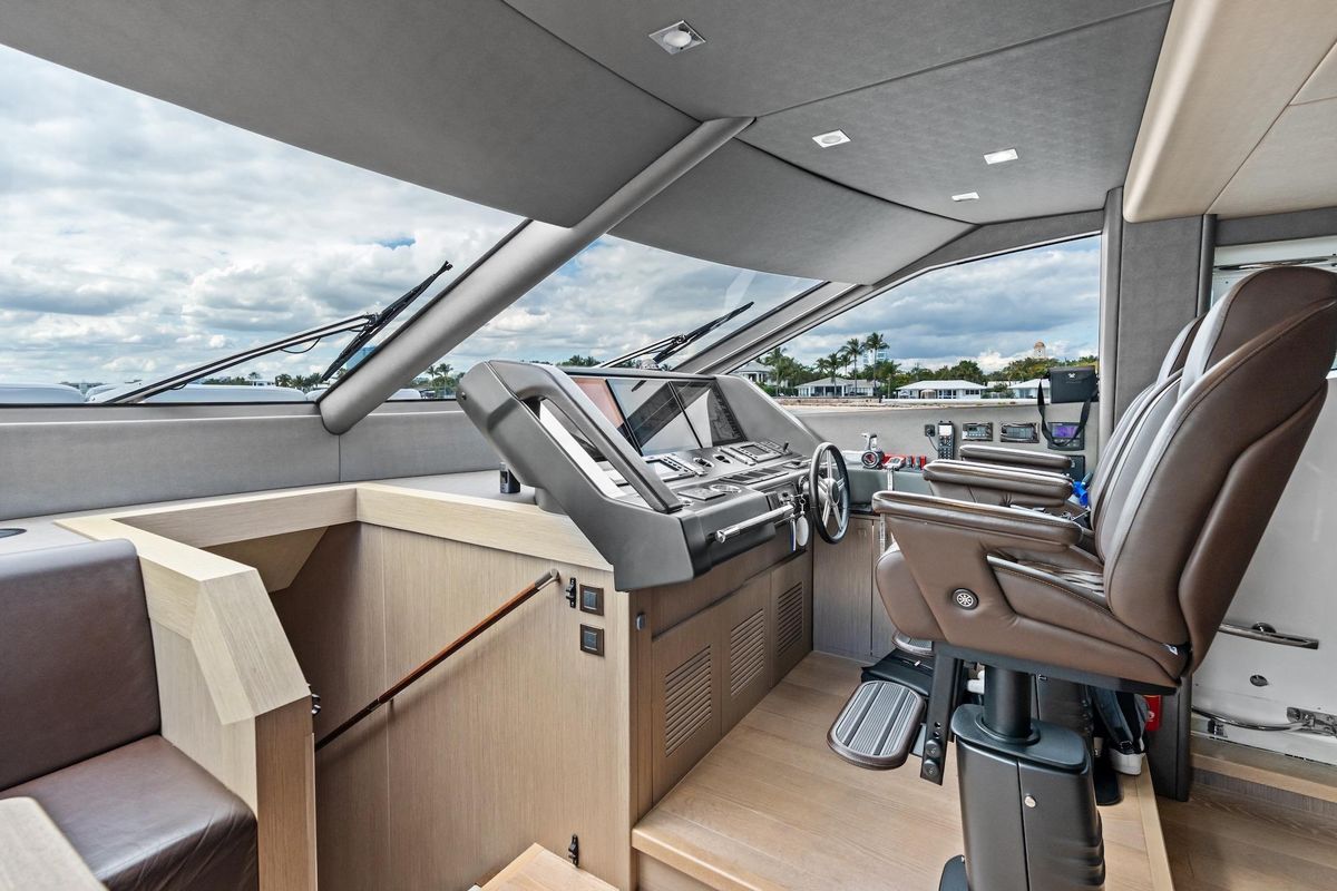 2019 Sunseeker 86 