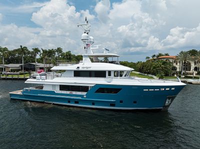 Yacht