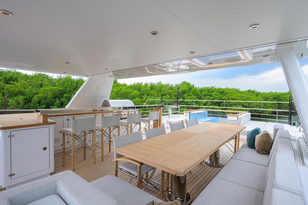 2022 Cantiere Delle Marche 106 