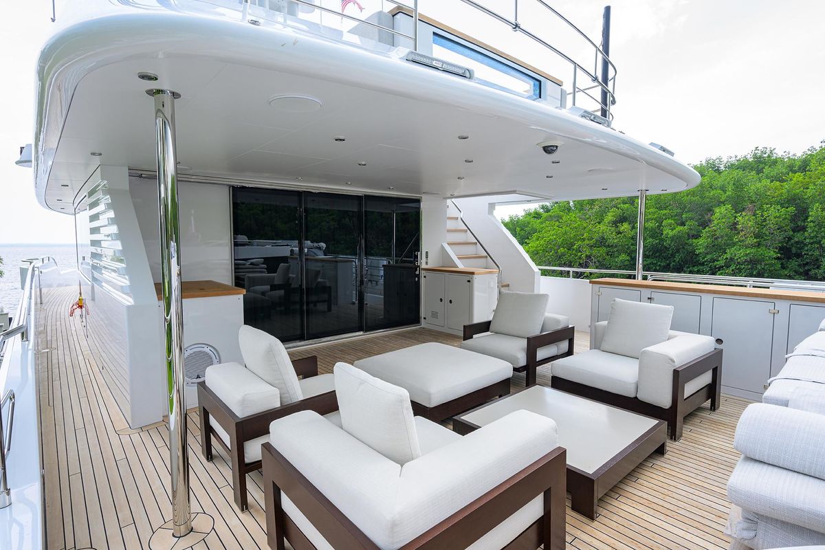 2022 Cantiere Delle Marche 106 