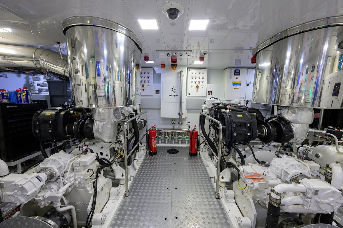 2022 Cantiere Delle Marche 106 