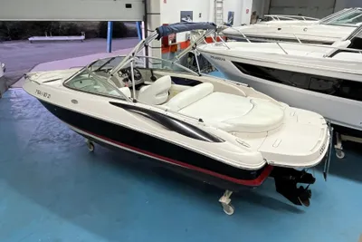 2003 Monterey 208SI Montura