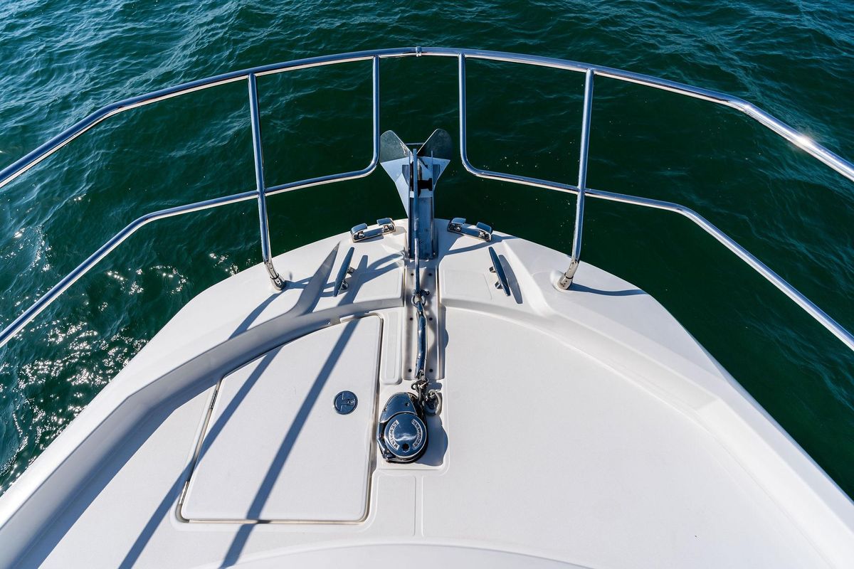 2022 Prestige 42 