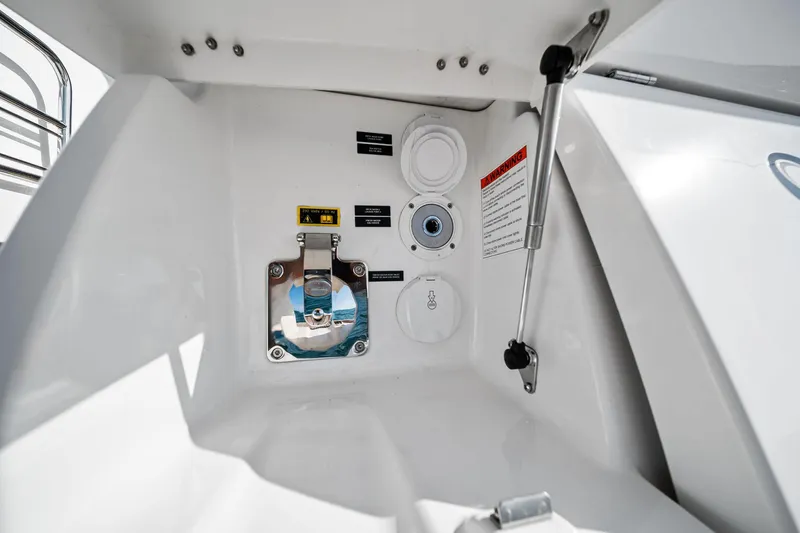 Spirit Led Yacht Photos Pics 2022 Prestige 420 Flybridge- SPIRIT LED- Shore Power Hookup