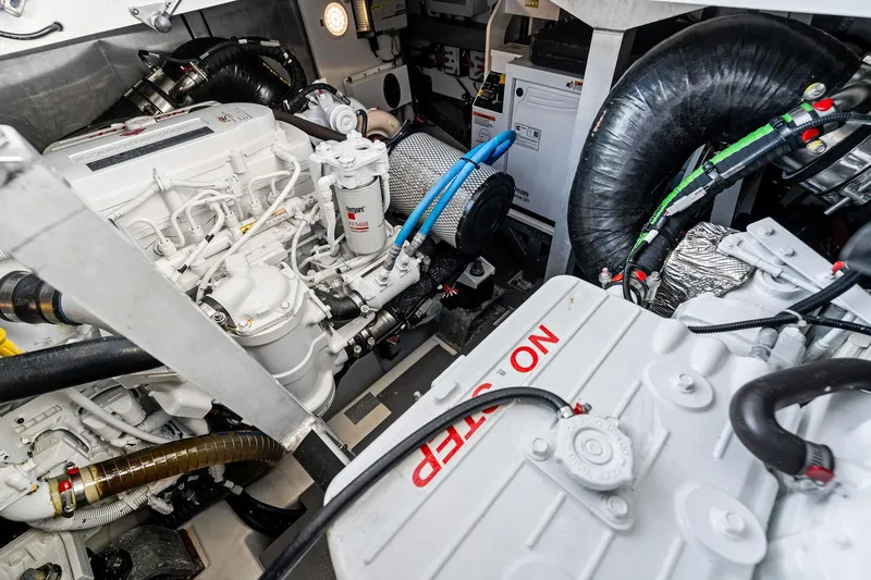 Spirit Led Yacht Photos Pics 2022 Prestige 420 Flybridge- SPIRIT LED- Engine room