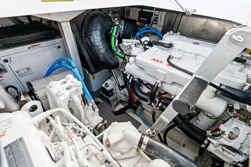 Spirit Led Yacht Photos Pics 2022 Prestige 420 Flybridge- SPIRIT LED- Engine room