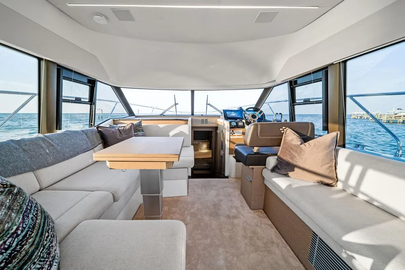 Spirit Led Yacht Photos Pics 2022 Prestige 420 Flybridge-SPIRIT LED- Salon