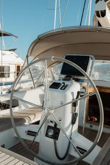 Southern Direction Yacht Photos Pics 