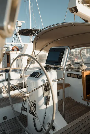 Southern Direction Yacht Photos Pics 