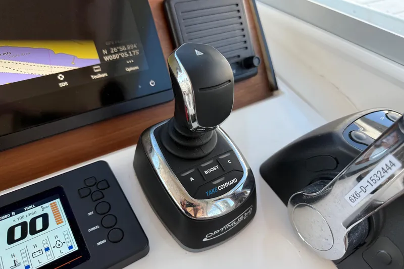 Little Moon Yacht Photos Pics 