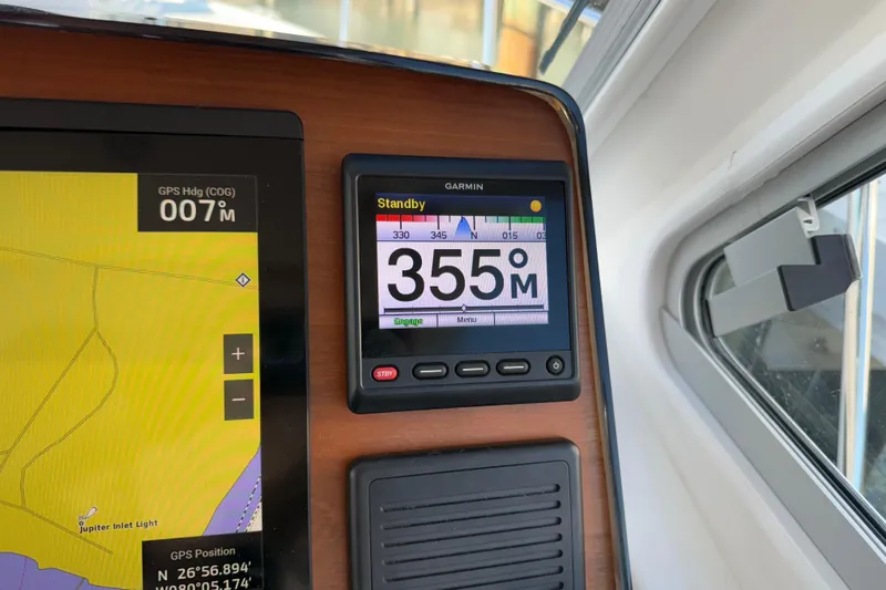 Little Moon Yacht Photos Pics 