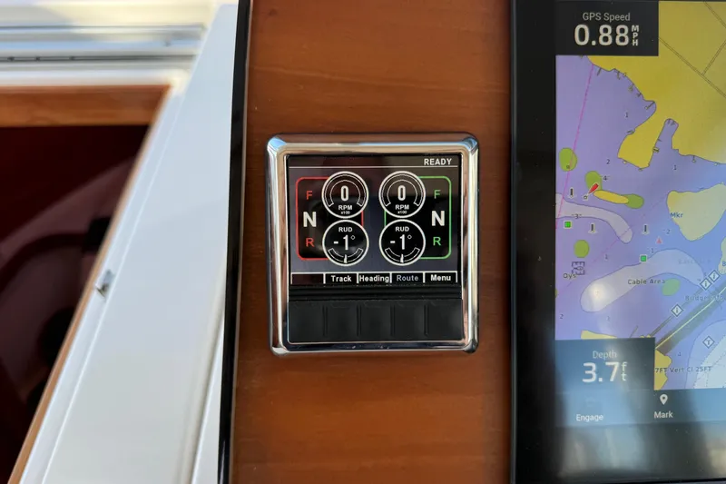 Little Moon Yacht Photos Pics 