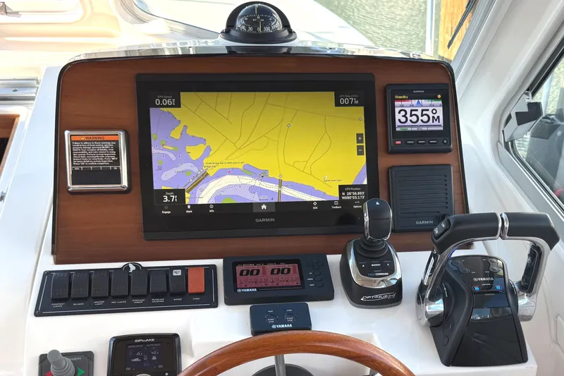 Little Moon Yacht Photos Pics 