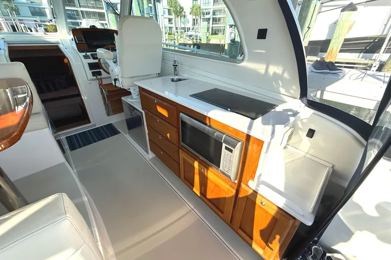 Little Moon Yacht Photos Pics 