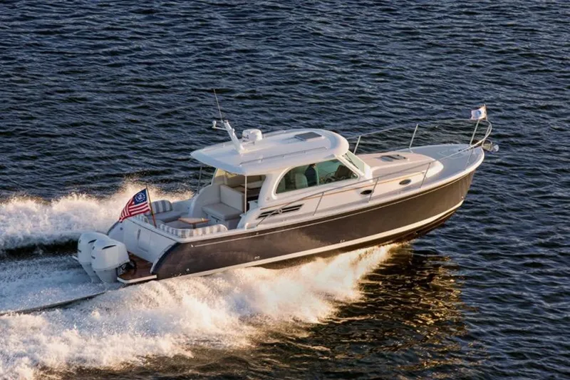 Little Moon Yacht Photos Pics 