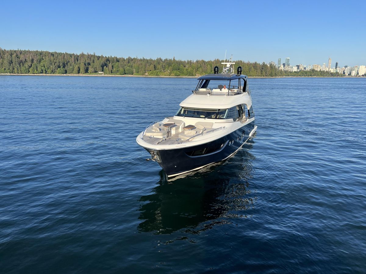 2020 Monte Carlo Yachts 70 