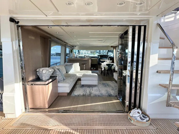 Salve Sol Yacht Photos Pics 