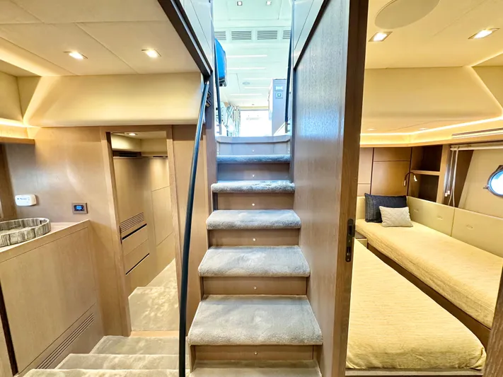 Salve Sol Yacht Photos Pics 