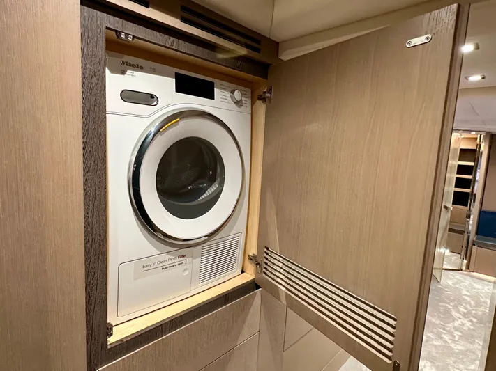 Salve Sol Yacht Photos Pics 