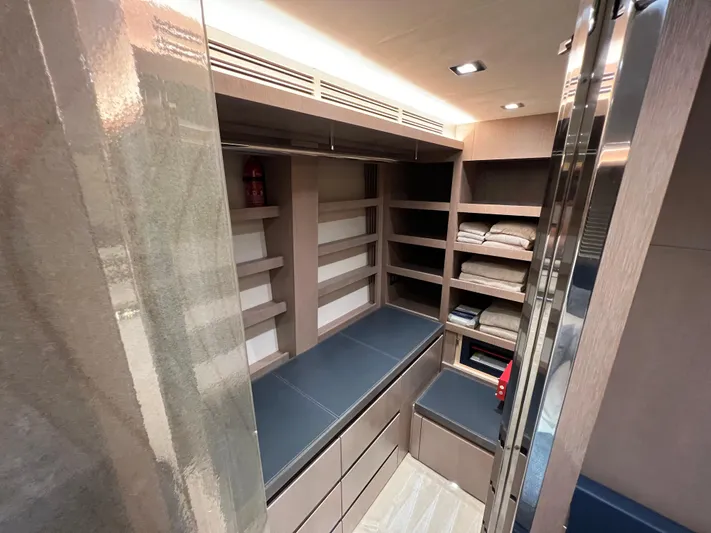 Salve Sol Yacht Photos Pics 