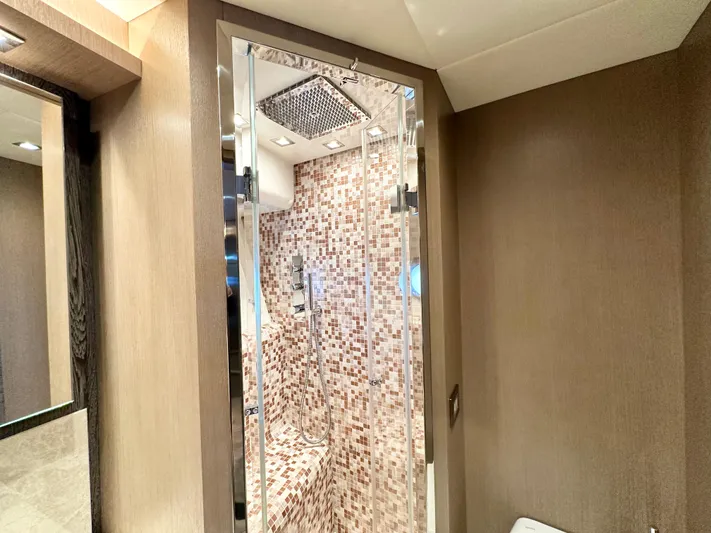 Salve Sol Yacht Photos Pics 