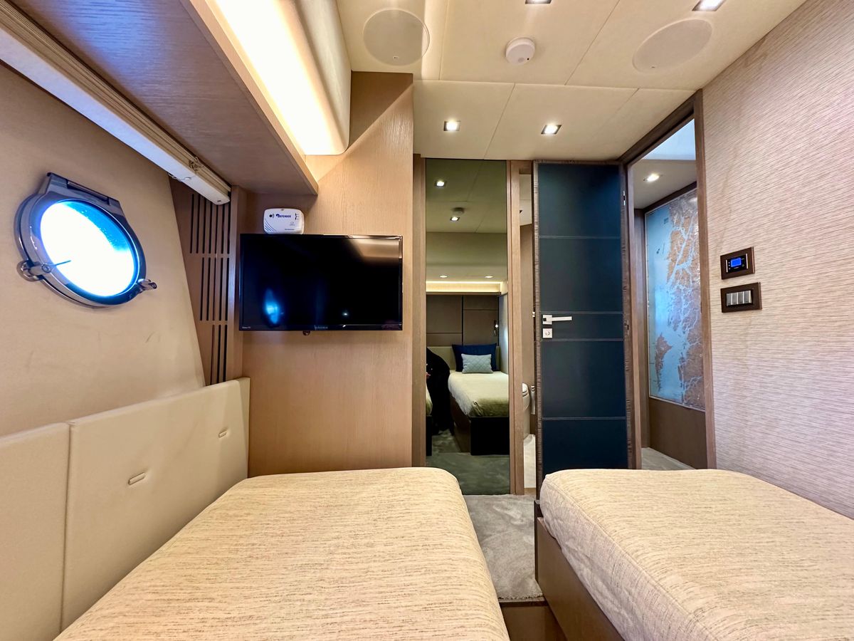 2020 Monte Carlo Yachts 70 