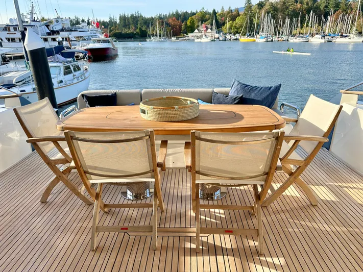 Salve Sol Yacht Photos Pics 