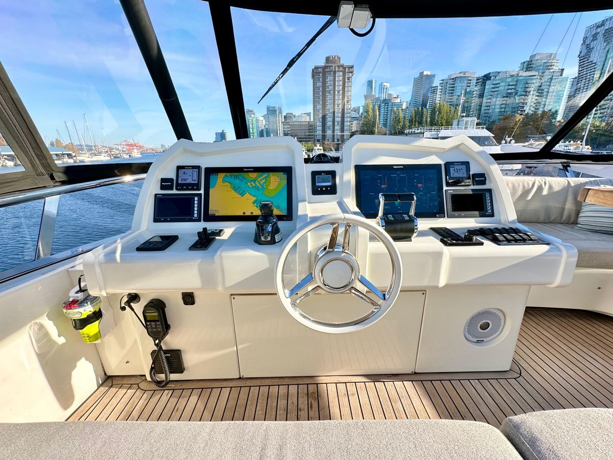 2020 Monte Carlo Yachts 70 